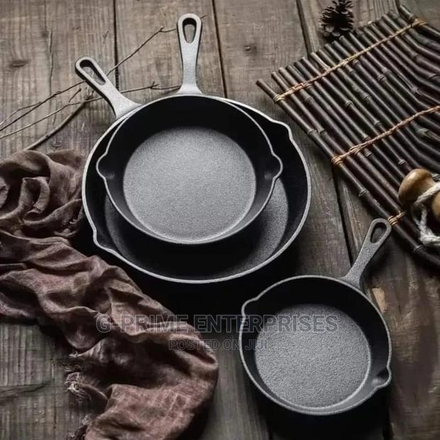 Cast Iron Skillet Set - thumbnail 4