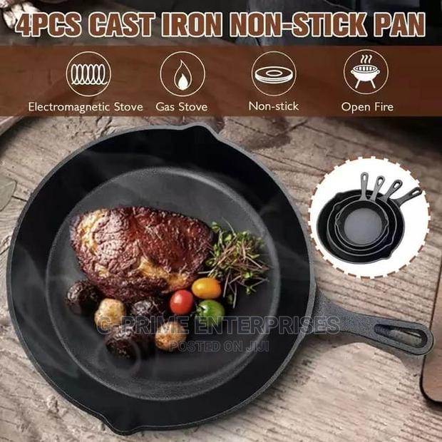 Cast Iron Skillet Set
