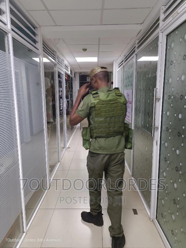 Tactical Vest, Plate Carrier - thumbnail 3