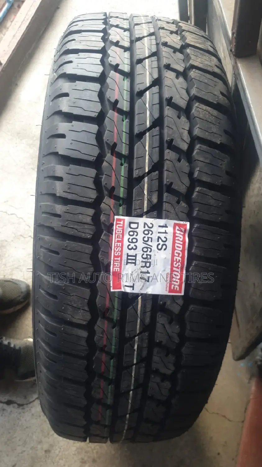 Bridgestone 265/65r17