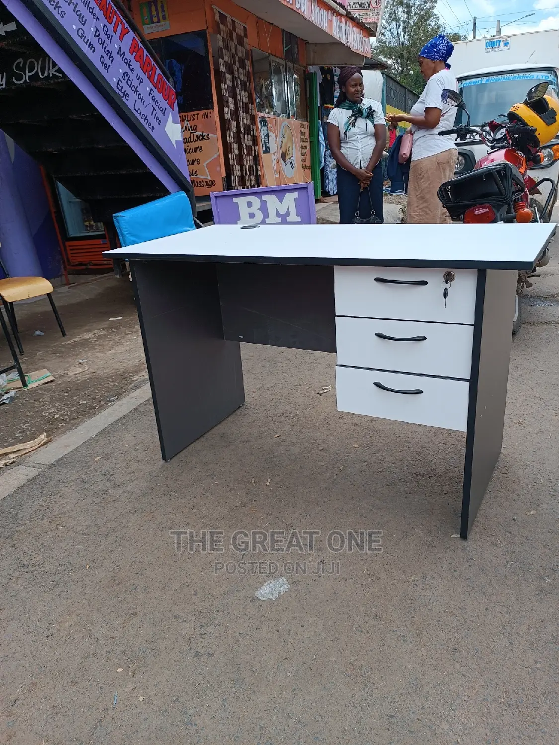 Office Desk