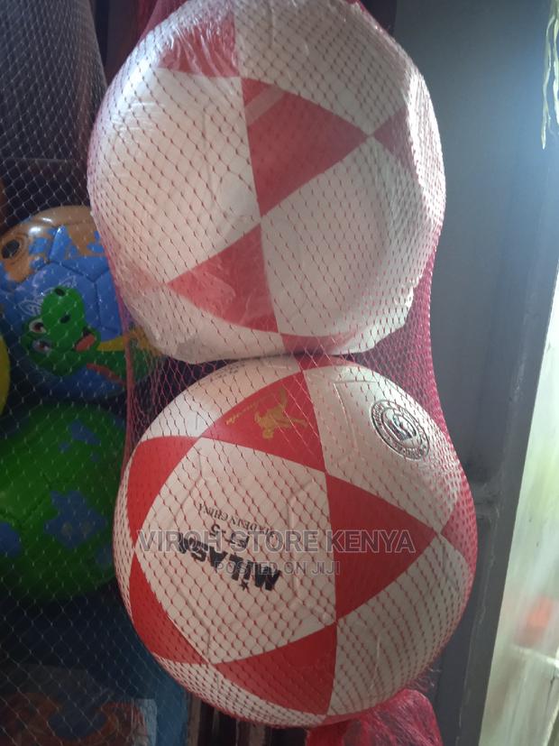 Leather Foot Ball With Free Ball Pump and Pin