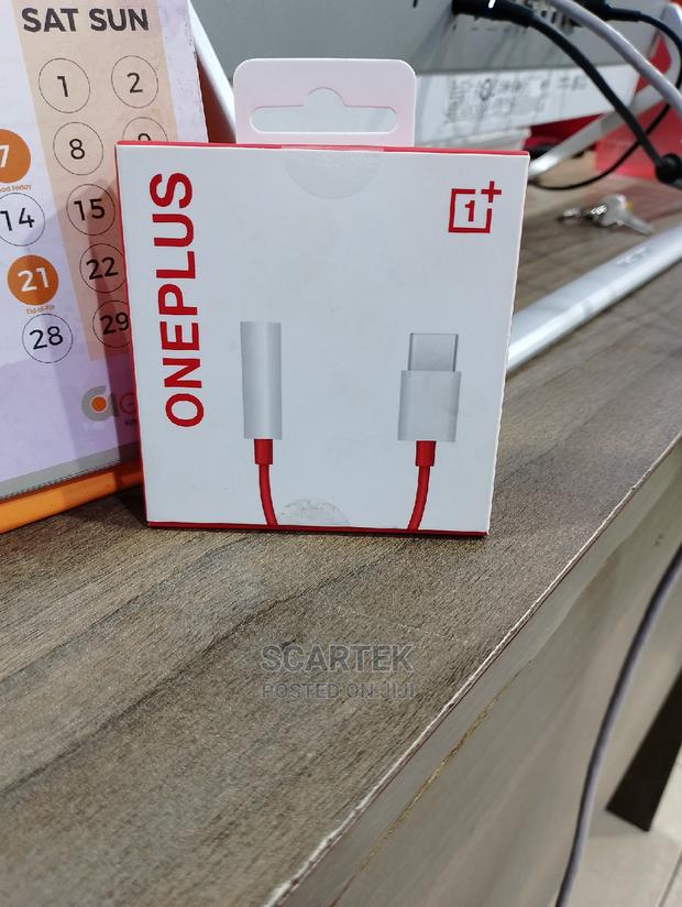 One Plus Type-C to 3.5mm Adapter