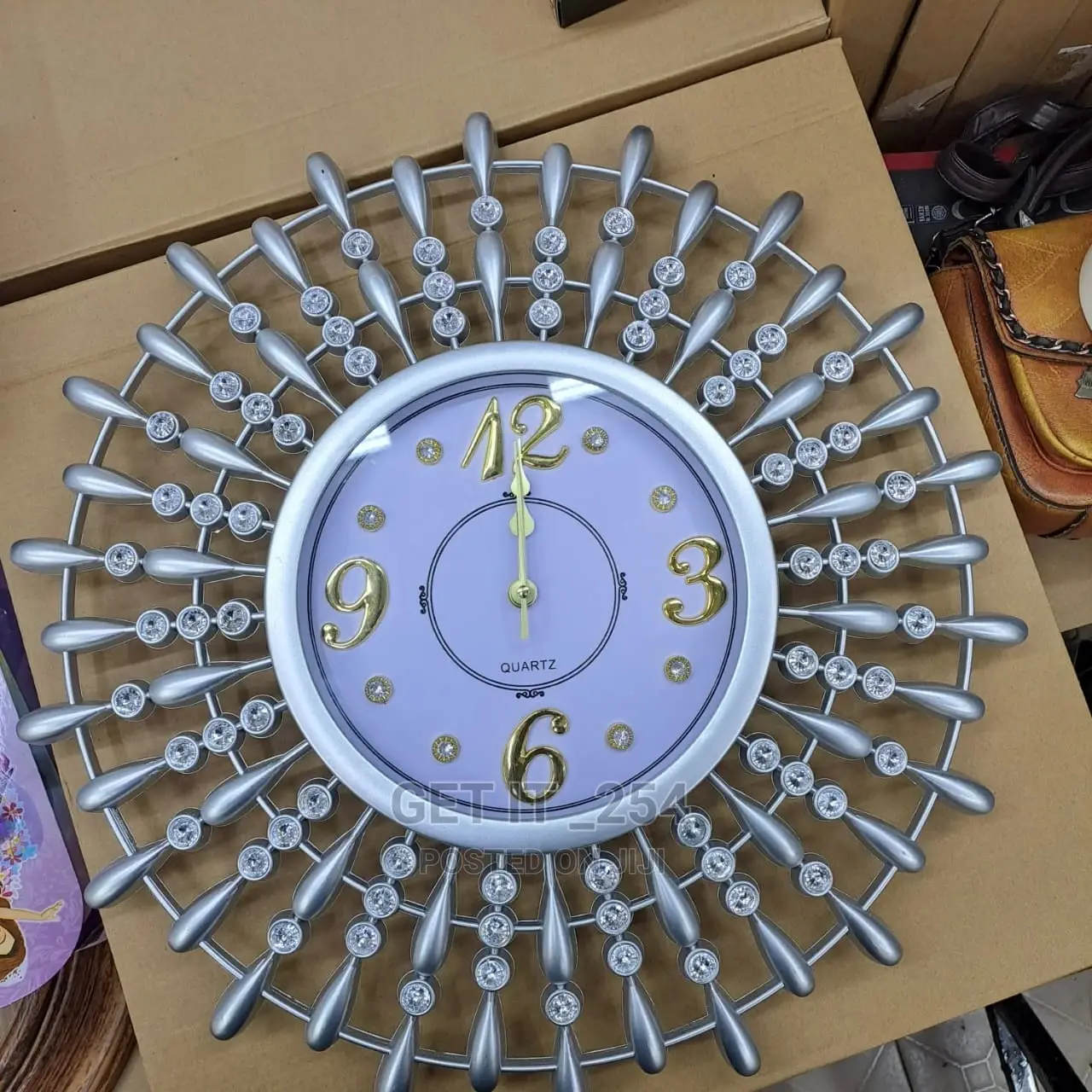 Medium Size Wall Clocks at 
Size : Estimate 45-50cm
