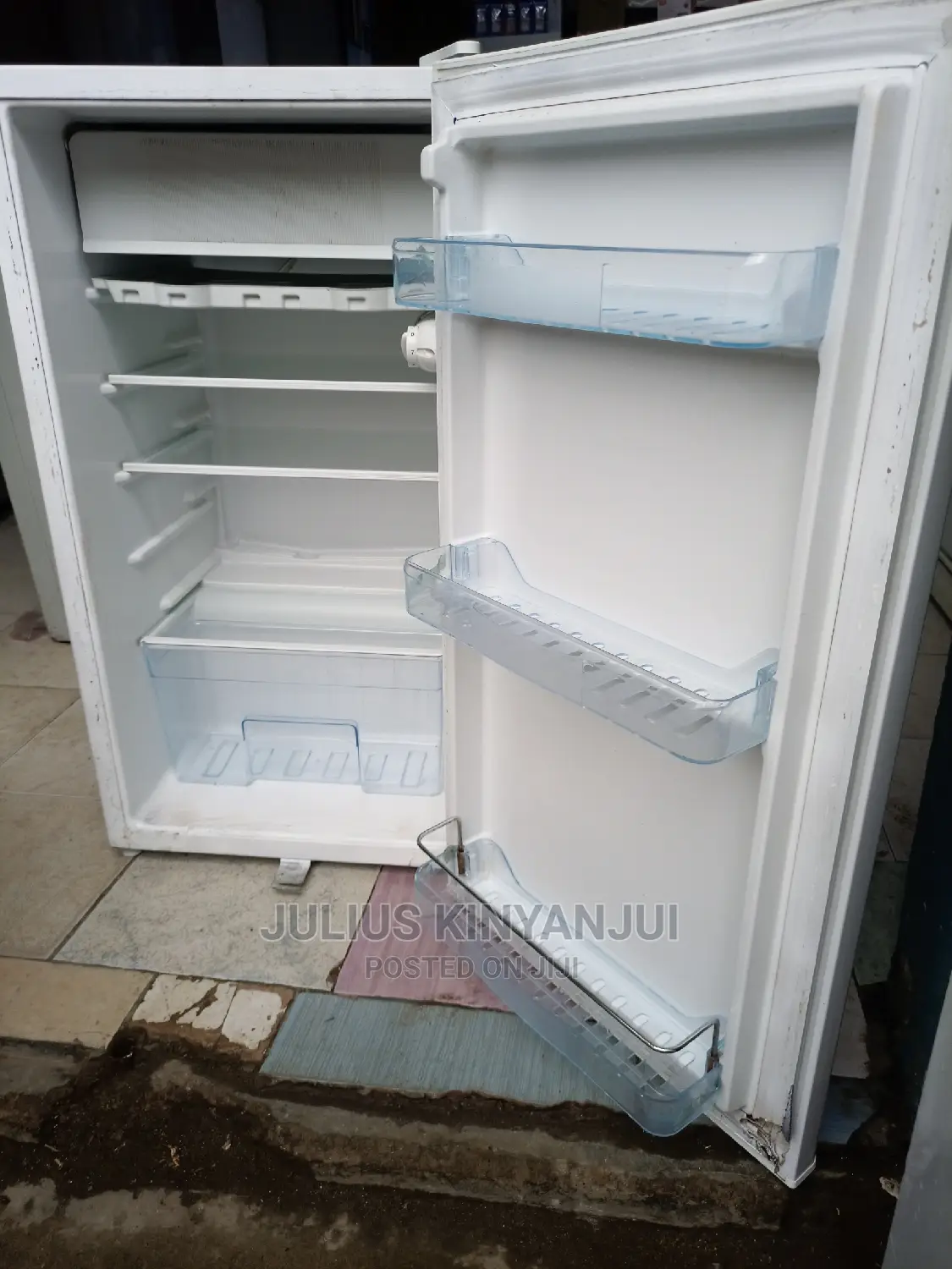 Mini Fridge 100l