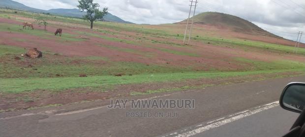 200 Acres Touching Mombasa Rd Emali - thumbnail 7