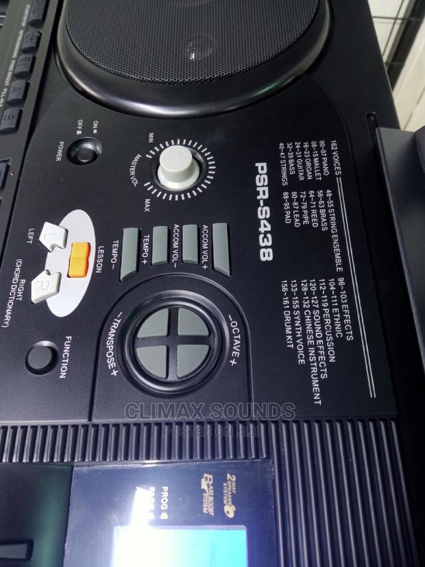 Psr -S 438 Professional Electric Keyboard  - thumbnail 2