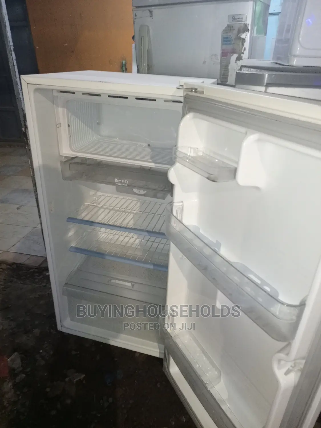 LG 190L Fridge,Pay on Delivery
