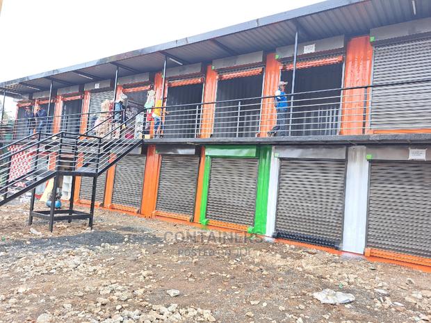 40ft Shipping Container Sliced Into Stalls. - main view