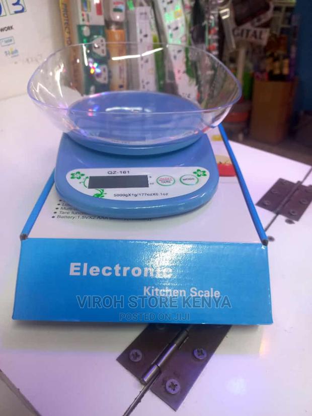 Electronic Kitchen Scale With Bowl - main view
