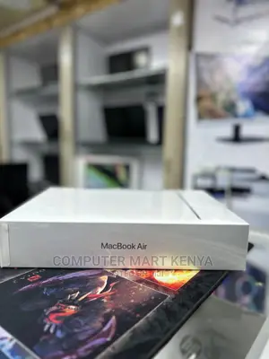 New Laptop Apple MacBook Pro 2023 M2 8GB Apple M2 SSD 256GB