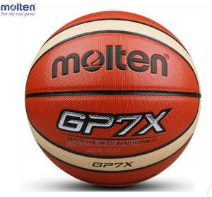 Molten Basketball GP7X - main view