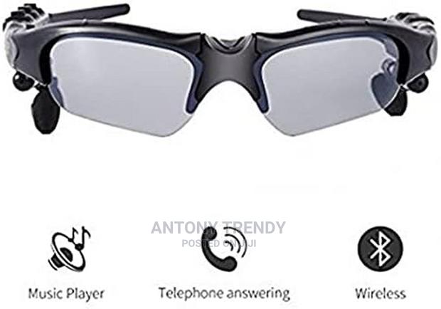 Bluetooth-Enabled Mobile Phones to Listen to Music, Receive
