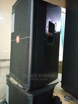 JBL Midi Range Speaker  ,Srx 715