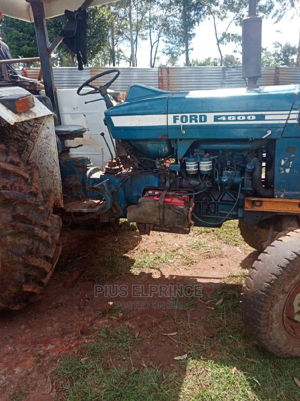 Ford Tractor 4600 - thumbnail 2