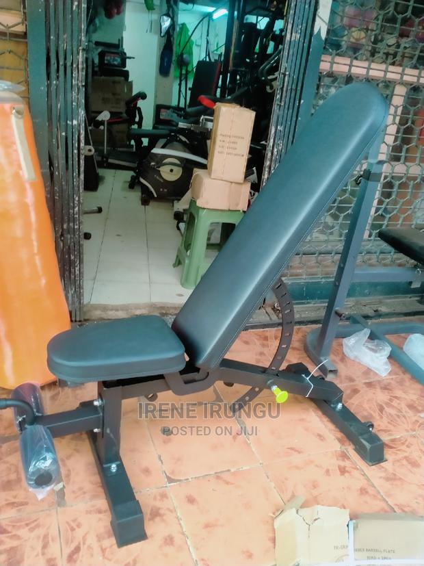 Decline/Adjustable Bench - main view