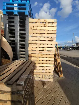 Wooden Pallets - Different Designs and Sizes -01