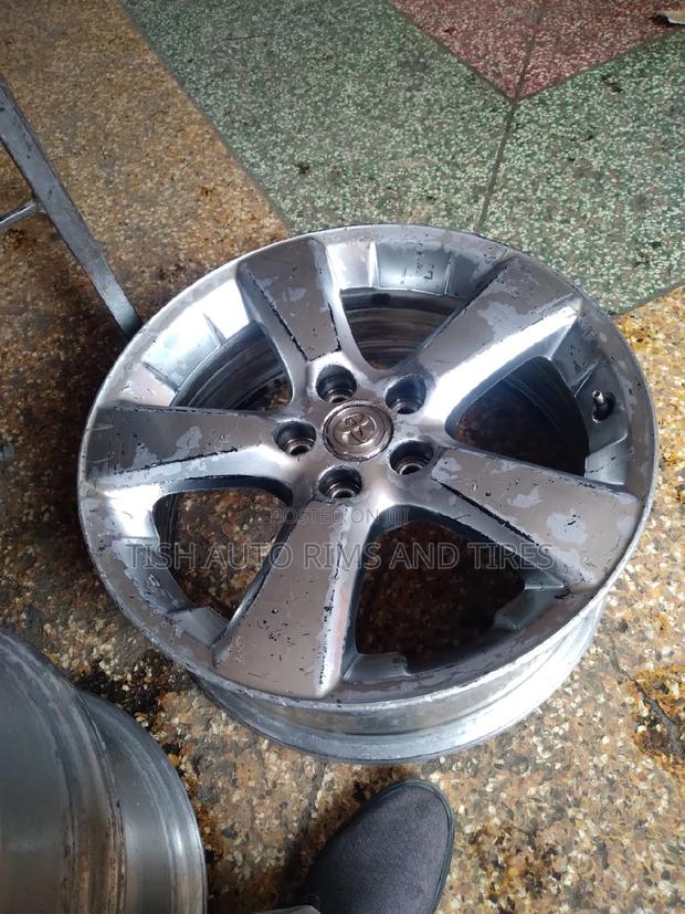 Size 18 Inch Rim Fitting Toyota Harrier, Lexus