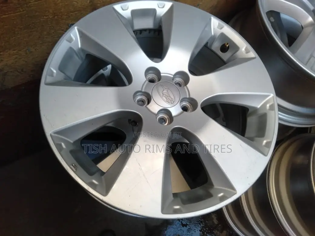 Subaru Legacy 17 Inch Rims Set