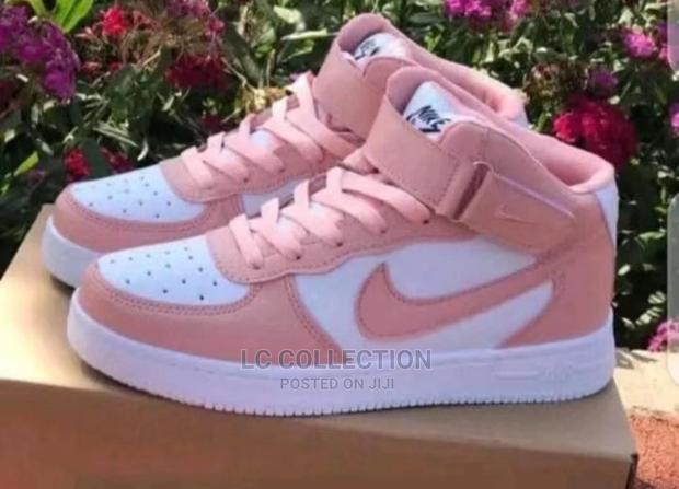 Nike Sneakers Shoes - thumbnail 2