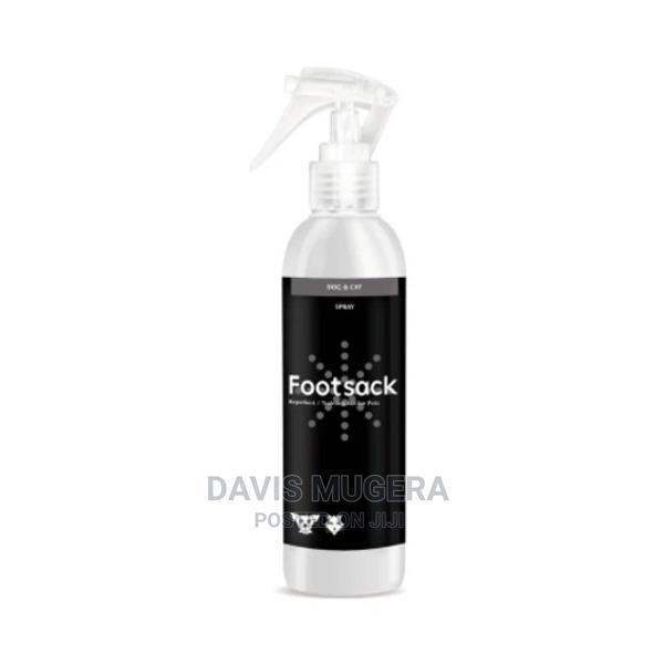 Footsack Repellant Training Spray for Cats Dogs - main view