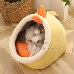Romeow Lounger Covered Cat Bed With Removable Cushion.