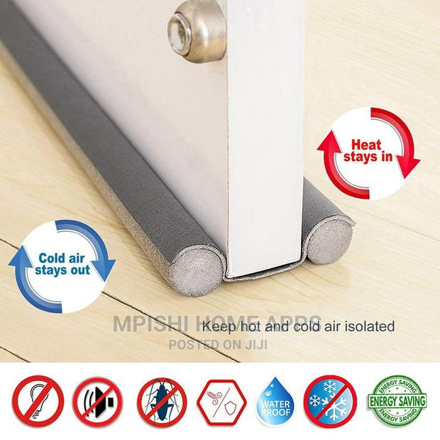 Bottom Door Sealer Strip - thumbnail 2