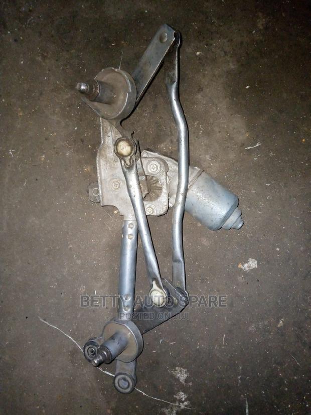 Toyota Honda Fit Front Motor Wiper