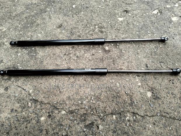Mark X GRX130 Bonnet Shocks