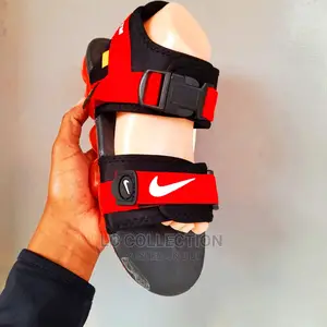 Off White Opens