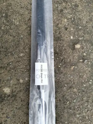 LEXUS RX300 Boot Shocks