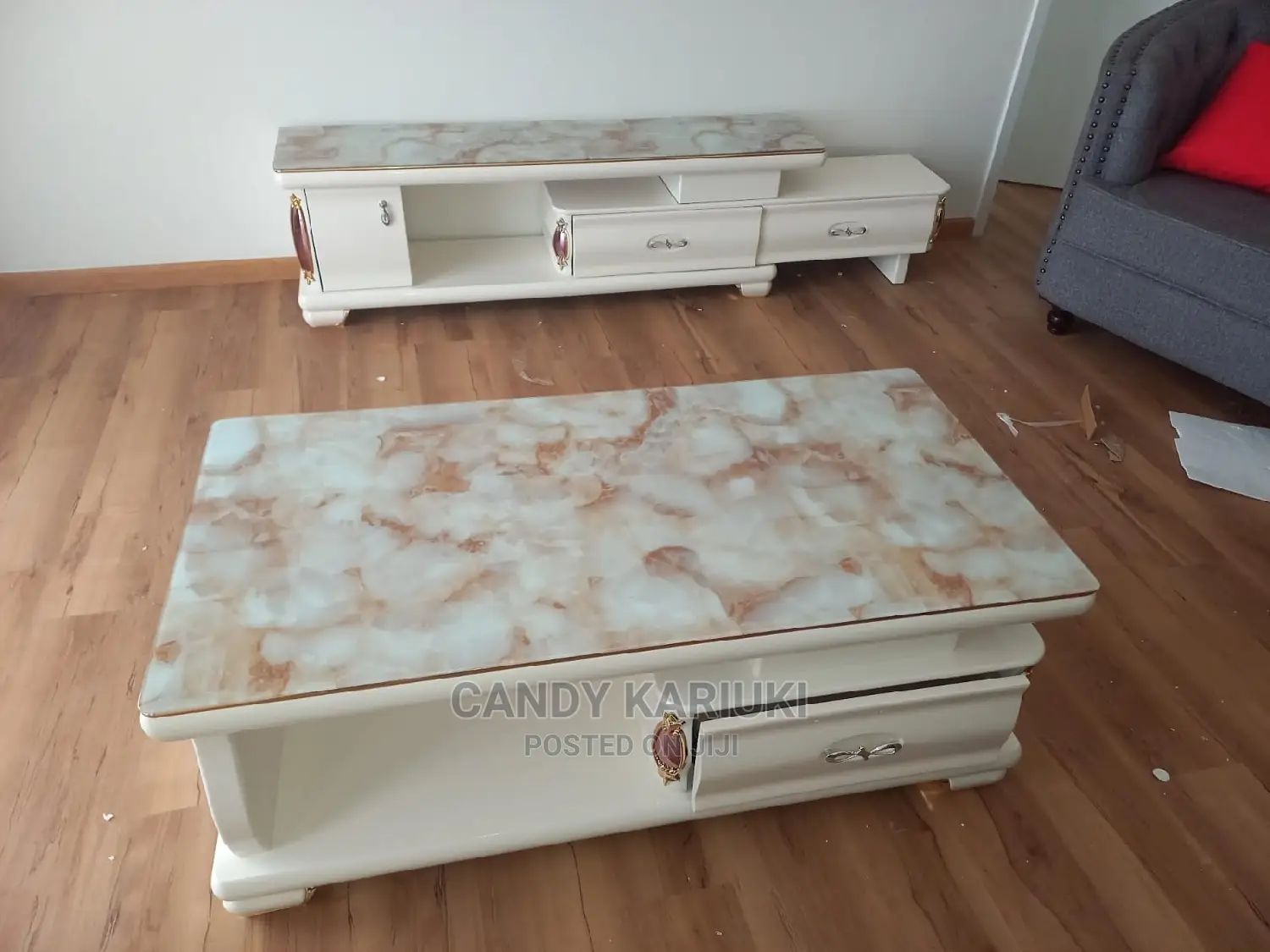 Matching Tv Stand Plus Coffee Table