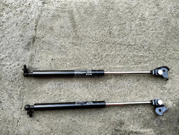 Fj 80 Bonnet Shocks - thumbnail 2