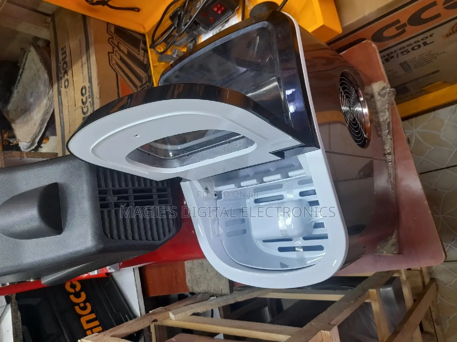 Ice Maker Machine
