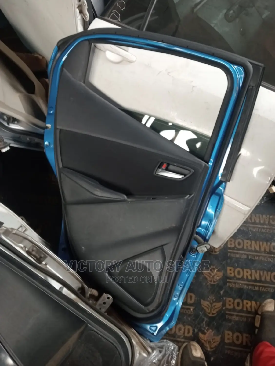 Mazda Demio Door 2015/2016