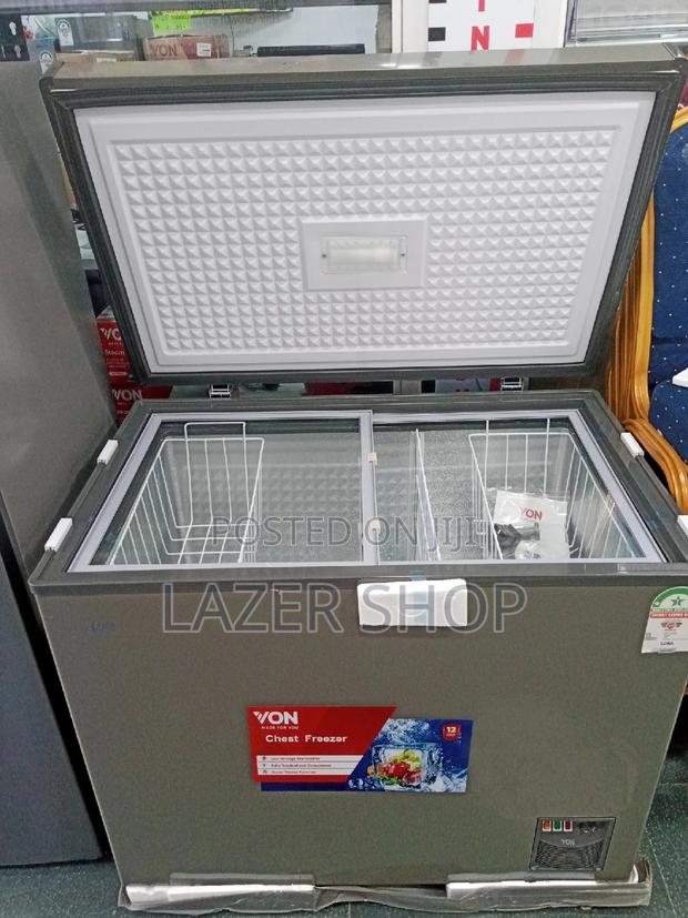 Von Chest Freezer - main view