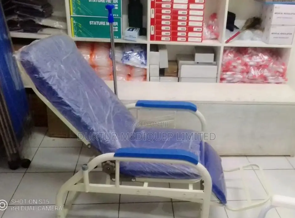 Medical Recliner Infusion/Reclining Blood Transfusion Chair
