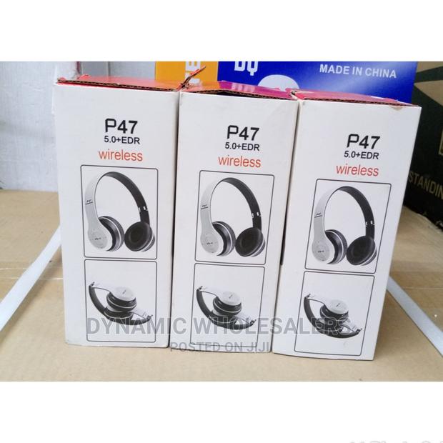:"Black P47 Headphones. - main view