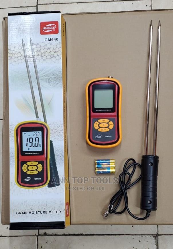 Grain Moisture Meter - main view