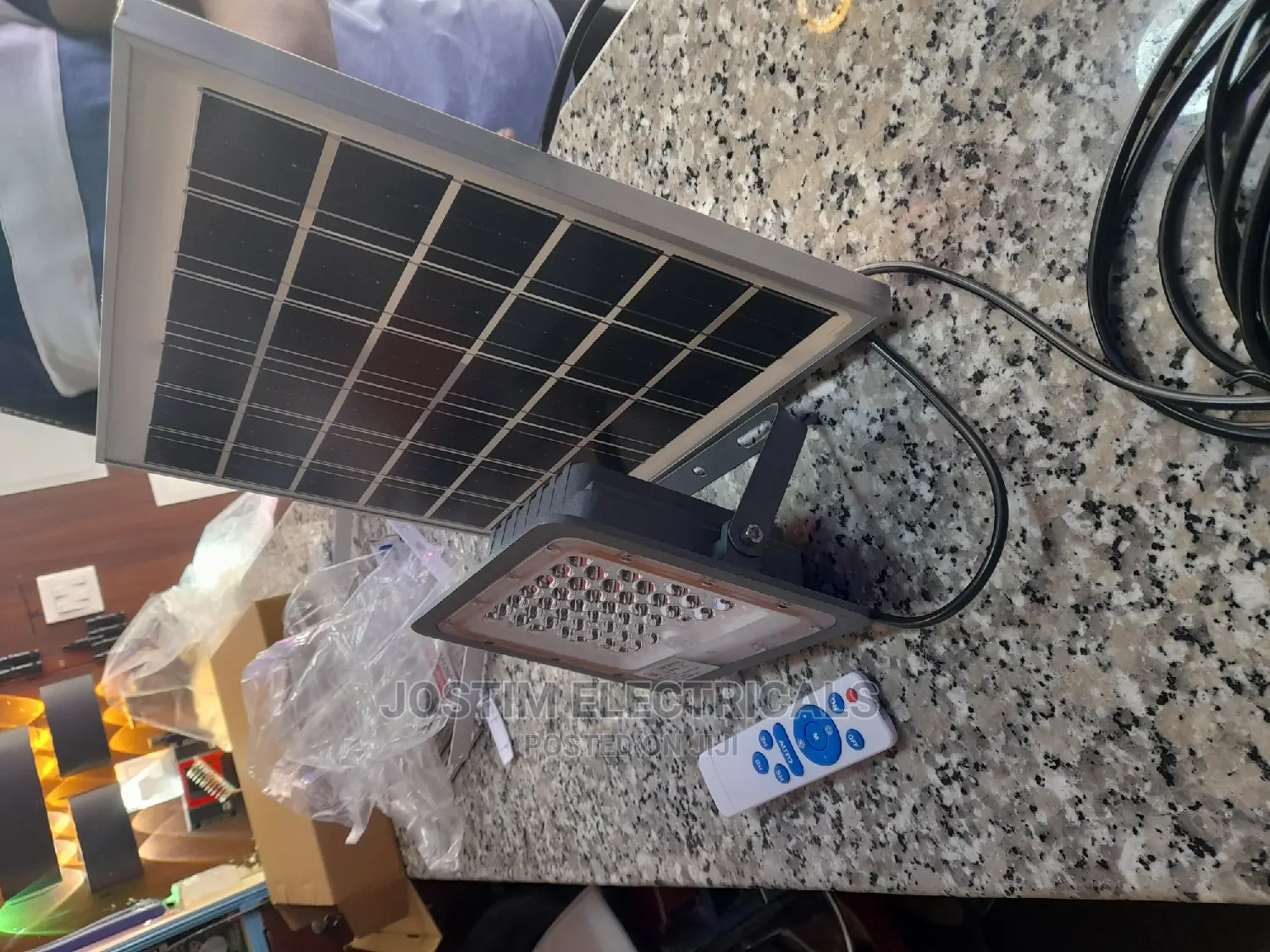 100w Solar Floodlight