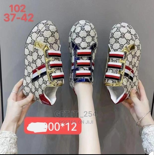 GD Sneakers Sizes 36-42 - main view