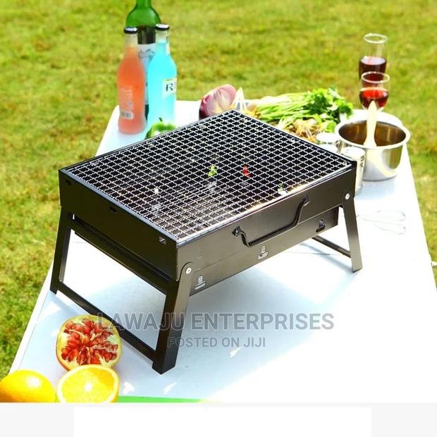 Black Foldable BBQ Grill - thumbnail 3
