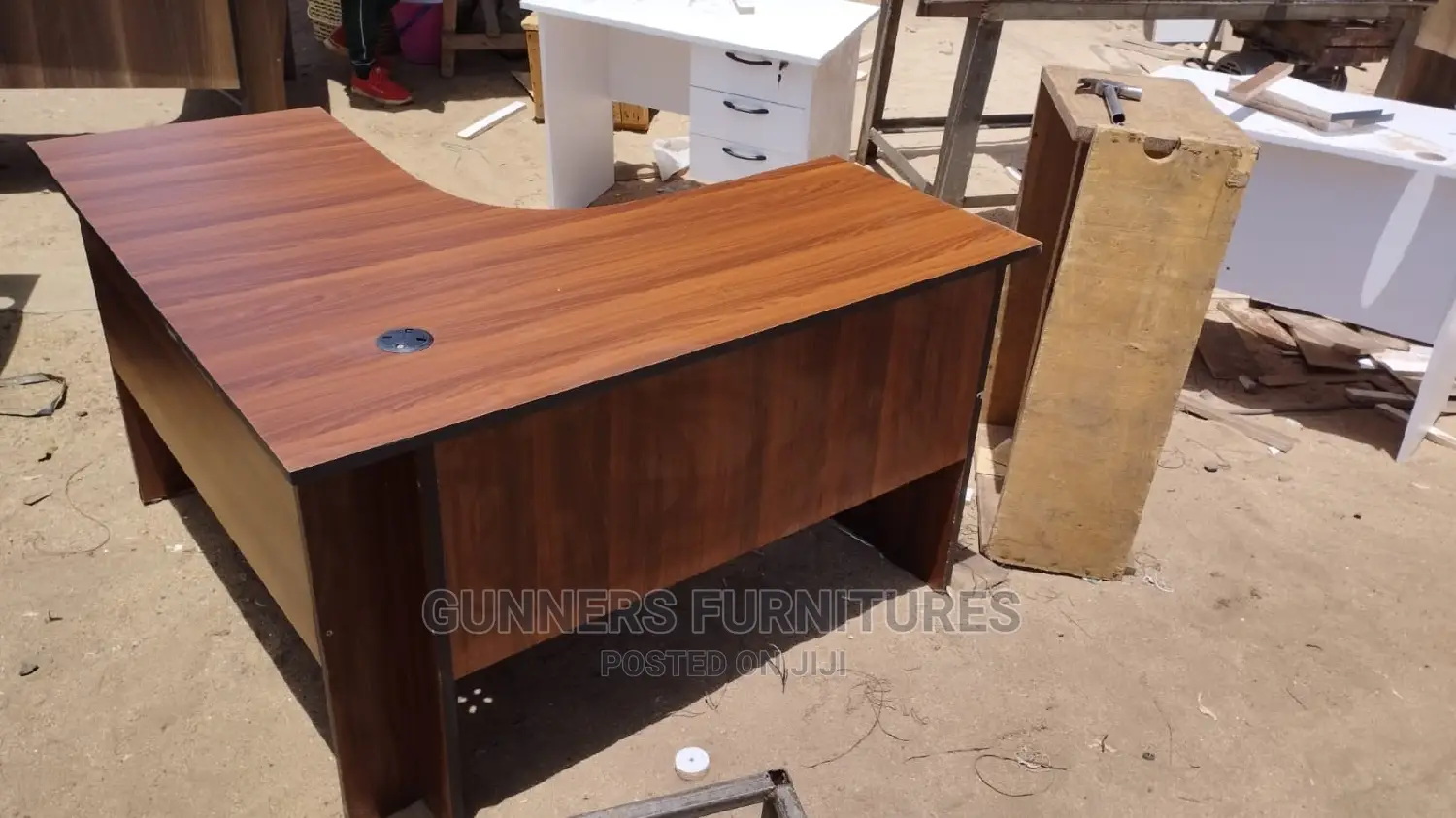 L Shaped Office Desk.