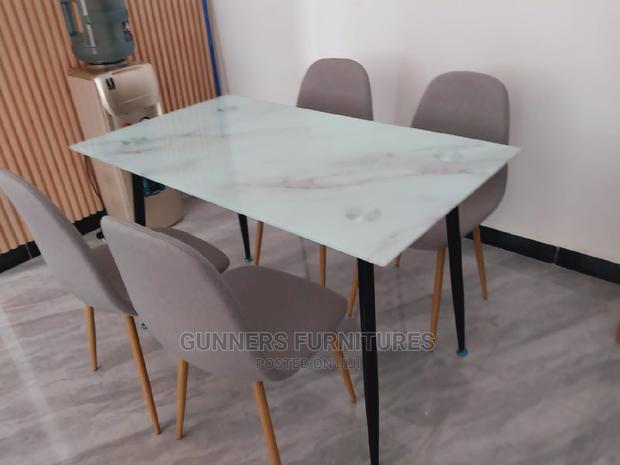 Dining Table Set. - thumbnail 3