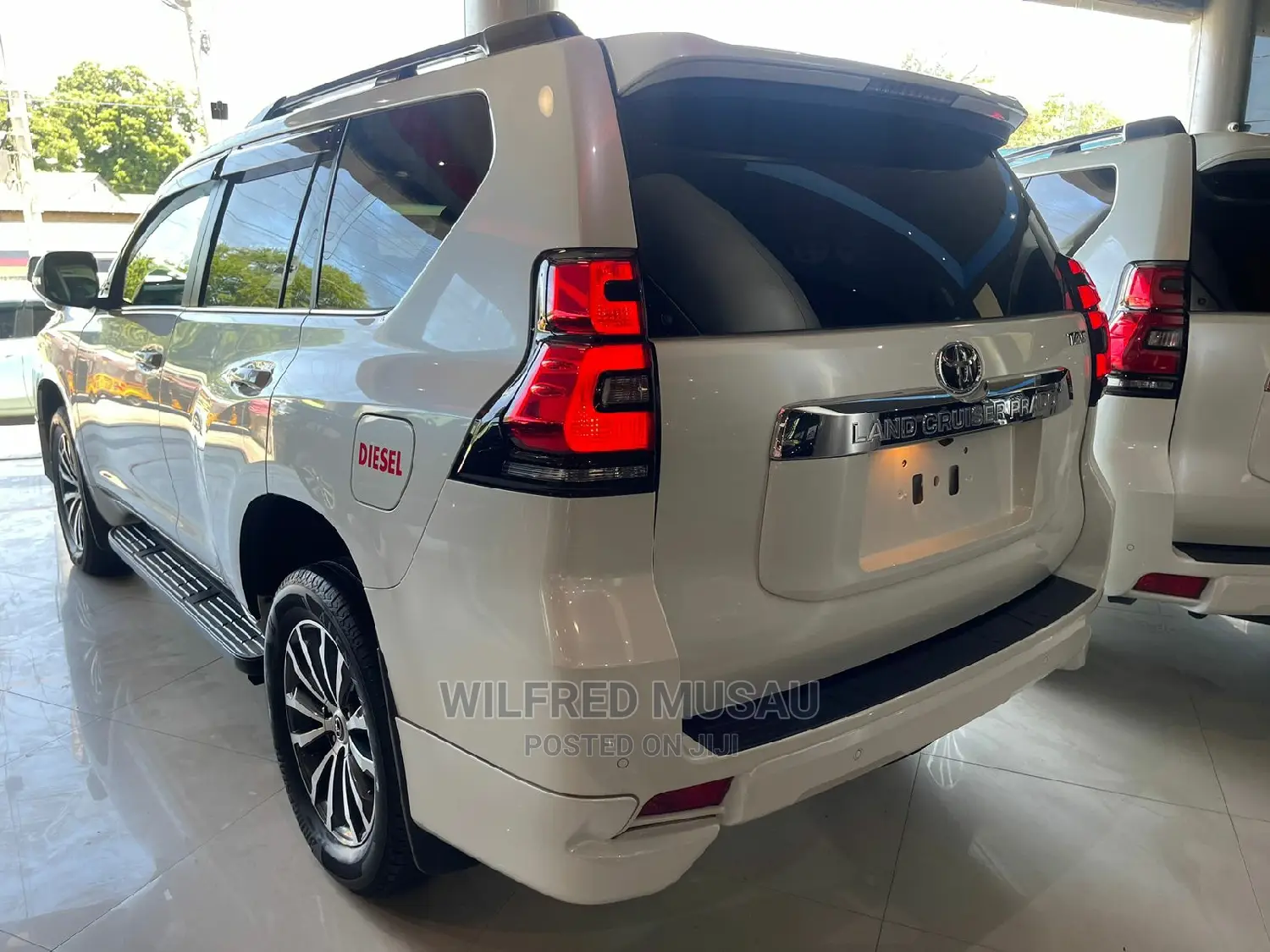 Toyota Land Cruiser Prado 2018 White