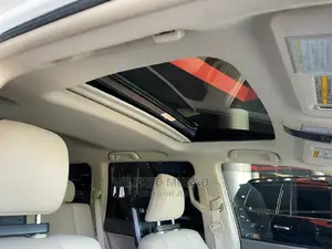 Toyota Land Cruiser Prado 2018 White