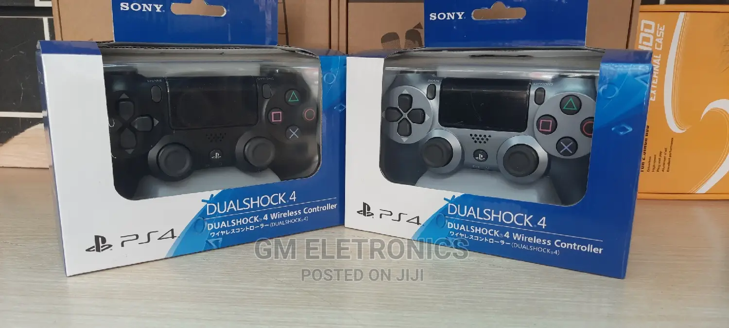 PS4 Controller