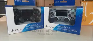 PS4 Controller
