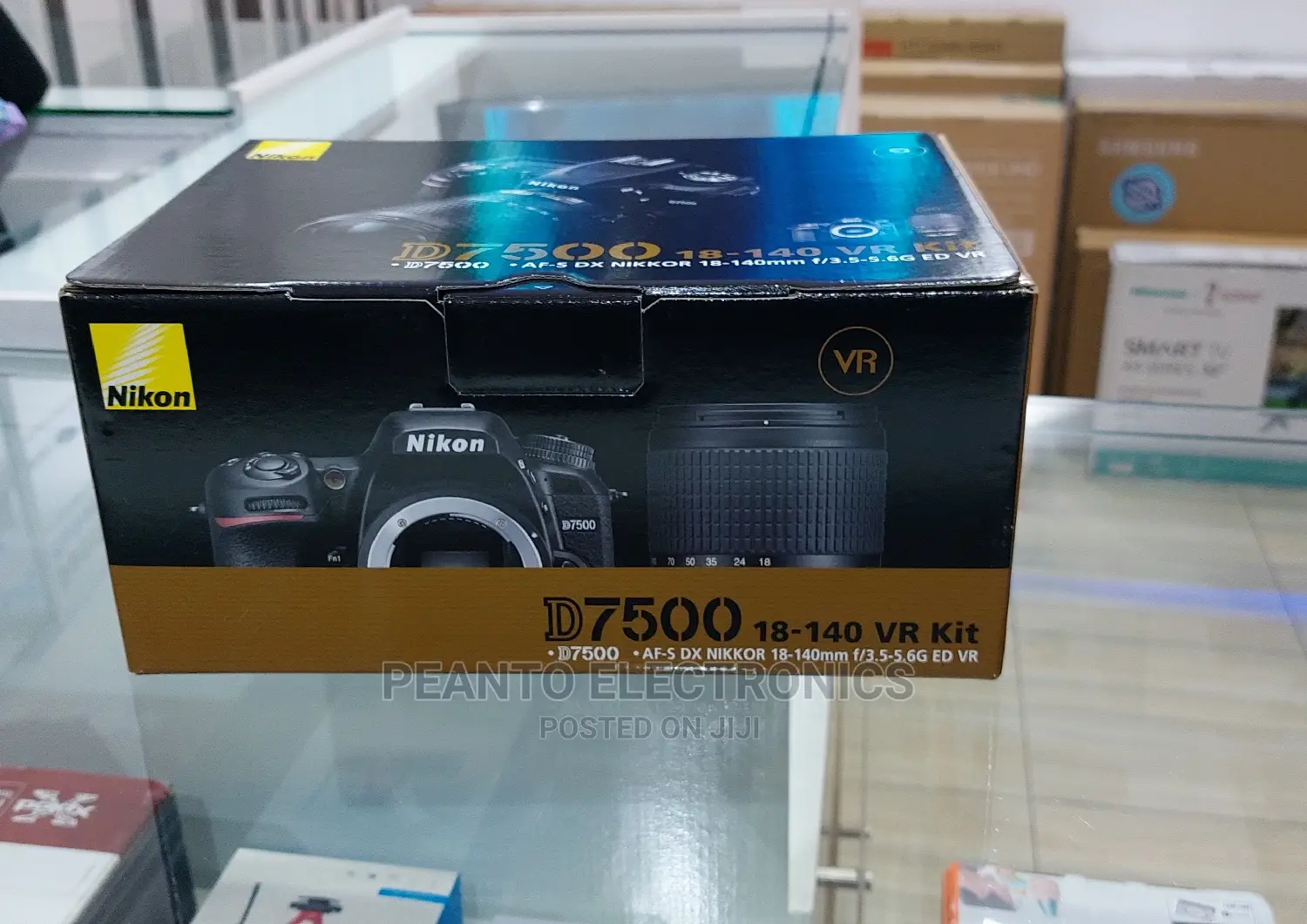 Nikon D7500 DSLR Camera With 18-140mm Lens