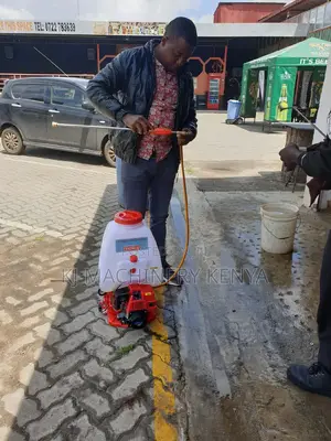 Four Stroke Agricultural Sprayer